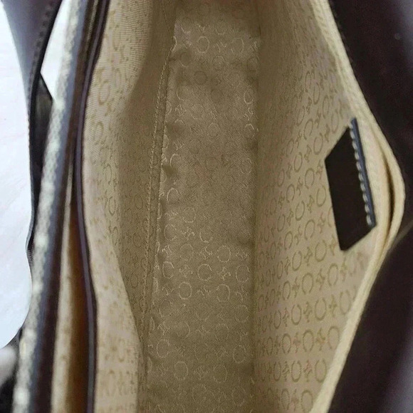 Celine Toile Carriage Leather Shoulder Bag - Picture 15 of 17